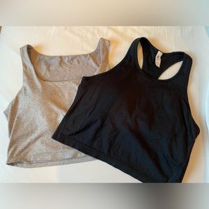 Set of 2 sports bras